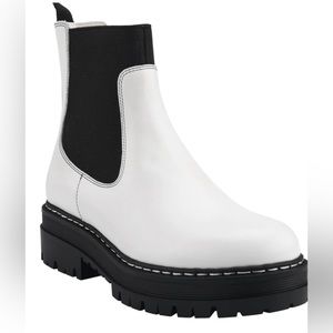 Marc Fisher PATRICK CHELSEA LUGSOLE BOOTIE- Brand New Size 7.5 - White Leather